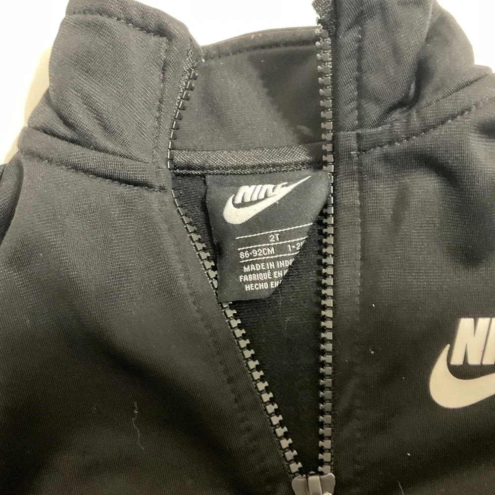 Nike Track Jacket‎ Toddler Boys 2T Black Logo Taping Full Zip Sportswear